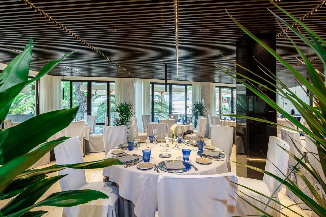 Monaco Suites Hotel Lignano Sabbiadoro Extérieur photo