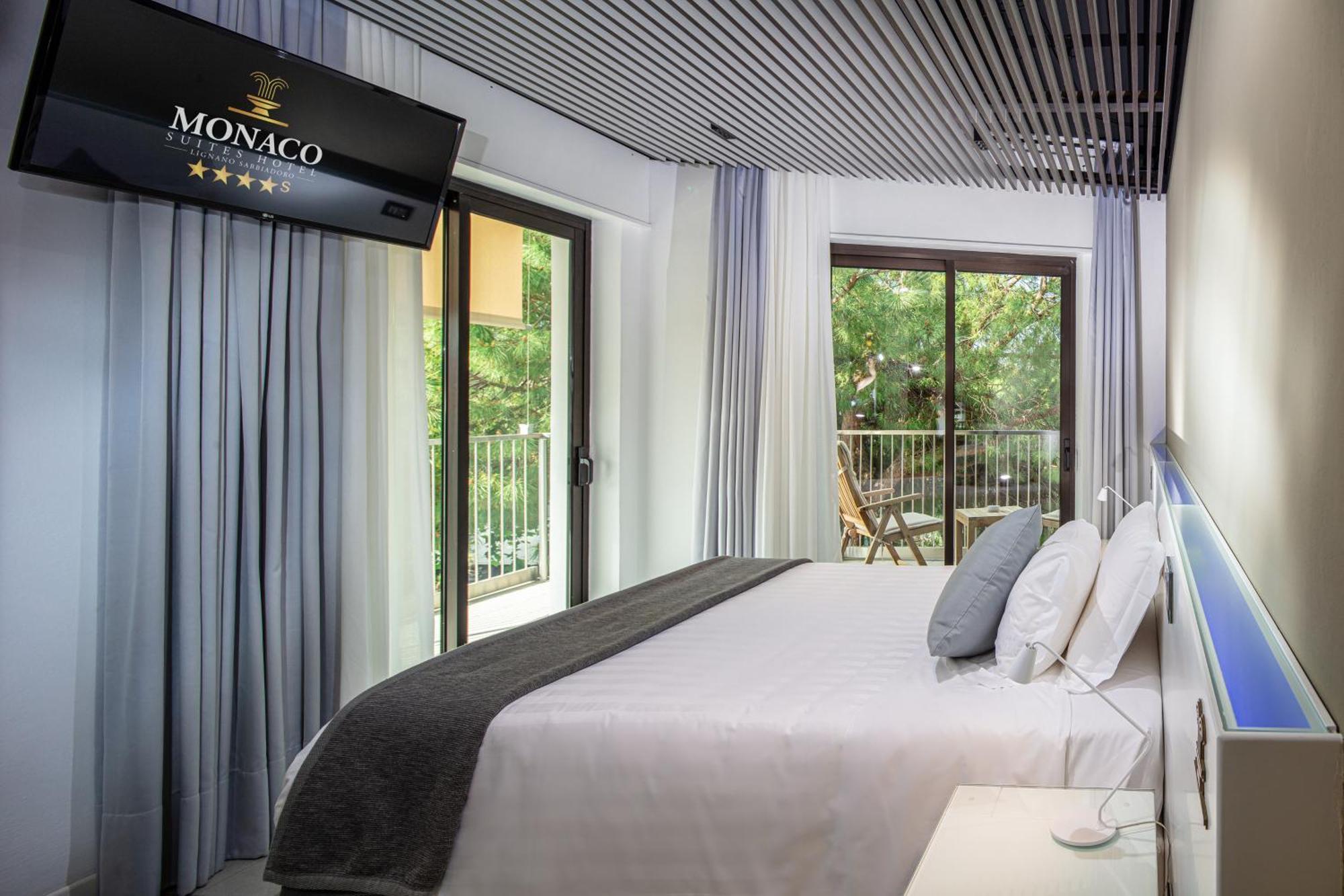 Monaco Suites Hotel Lignano Sabbiadoro Chambre photo